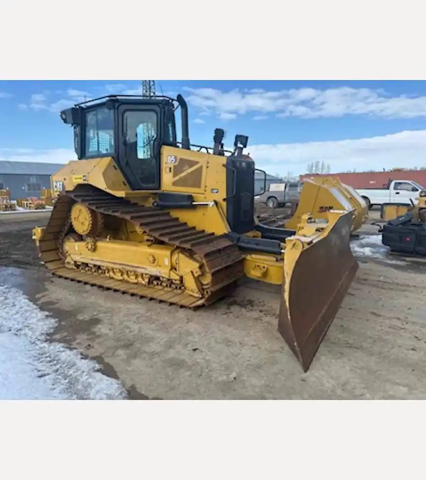 2023 Caterpillar D5 LGP - Caterpillar Bulldozers - caterpillar-bulldozers-d5-lgp-7e49f669-2.jpg