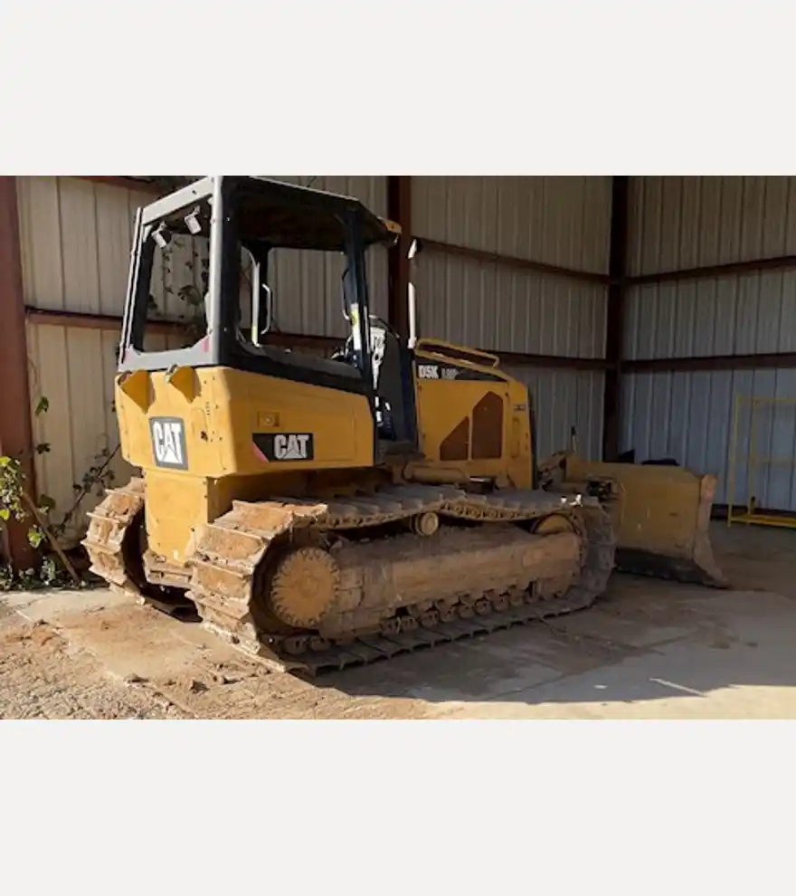 2011 Caterpillar D5K LGP Crawler Dozer - Caterpillar Bulldozers - caterpillar-bulldozers-d5k-lgp-crawler-dozer-8687c9a4-3.jpg