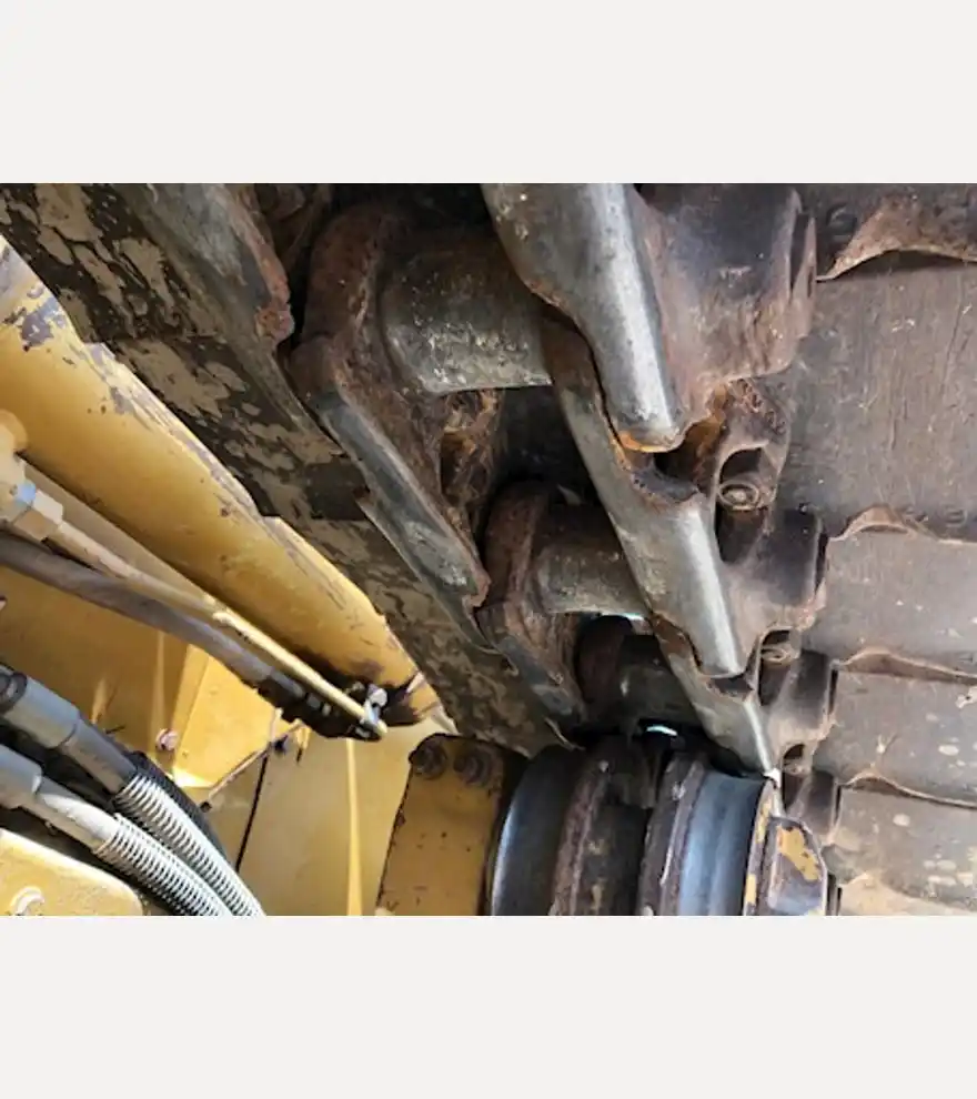 1999 Caterpillar D5M - Caterpillar Bulldozers - caterpillar-bulldozers-d5m-07a37863-13.jpeg