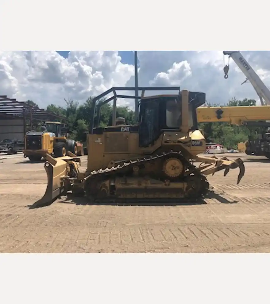 1999 Caterpillar D5M - Caterpillar Bulldozers - caterpillar-bulldozers-d5m-07a37863-3.jpeg