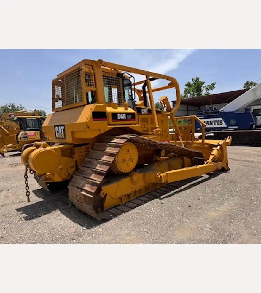 2005 Caterpillar D6R - Caterpillar Bulldozers - caterpillar-bulldozers-d6r-56a239a4-3.jpeg