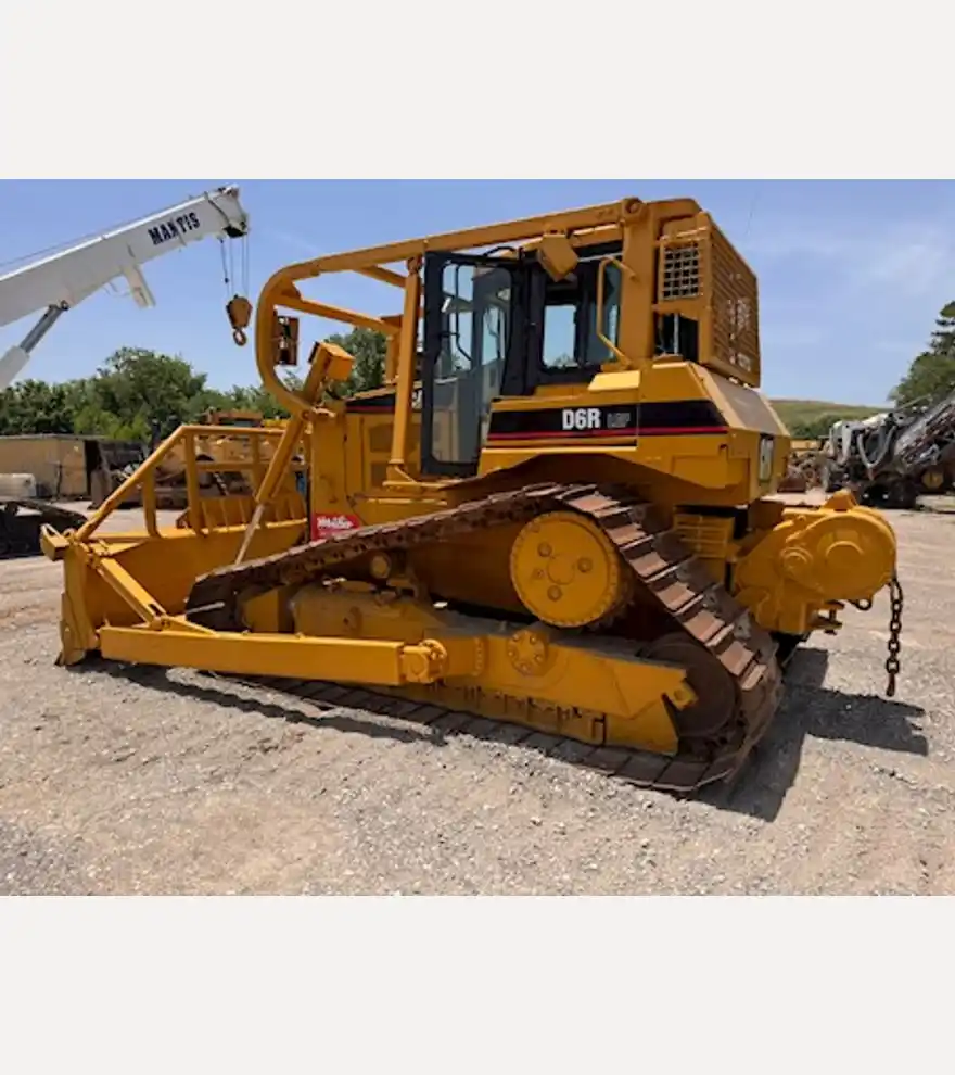 2005 Caterpillar D6R - Caterpillar Bulldozers - caterpillar-bulldozers-d6r-56a239a4-4.jpeg