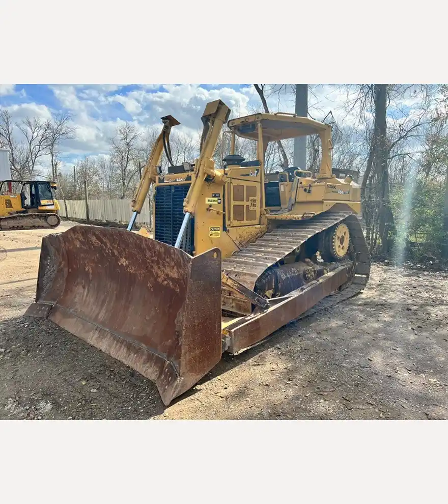 2007 Caterpillar D6R XW III - Caterpillar Bulldozers - caterpillar-bulldozers-d6r-xw-iii-fa492616-2.jpeg