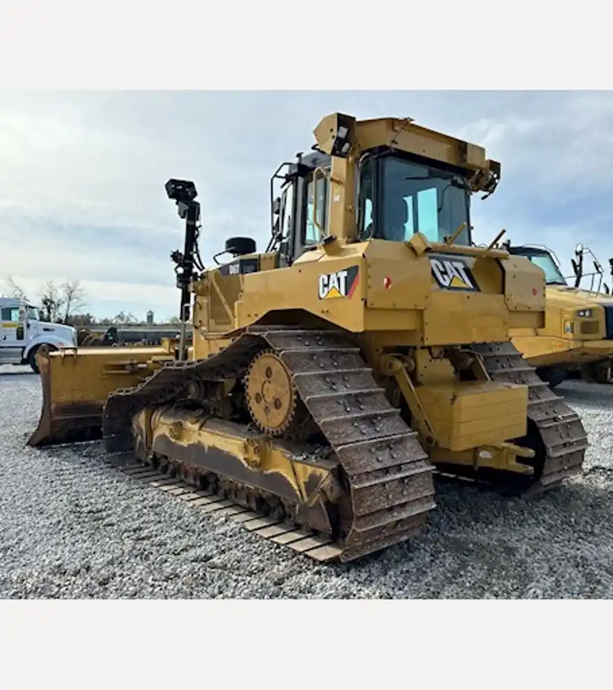 2014 Caterpillar D6T LGP dozer - Caterpillar Bulldozers - caterpillar-bulldozers-d6t-lgp-dozer-df266f06-5.jpg