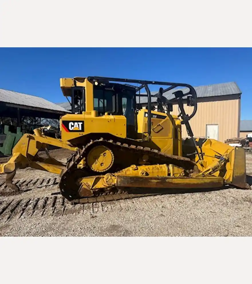 2015 Caterpillar D6T-XW - Caterpillar Bulldozers - caterpillar-bulldozers-d6t-xw-7bf65f97-4.jpg