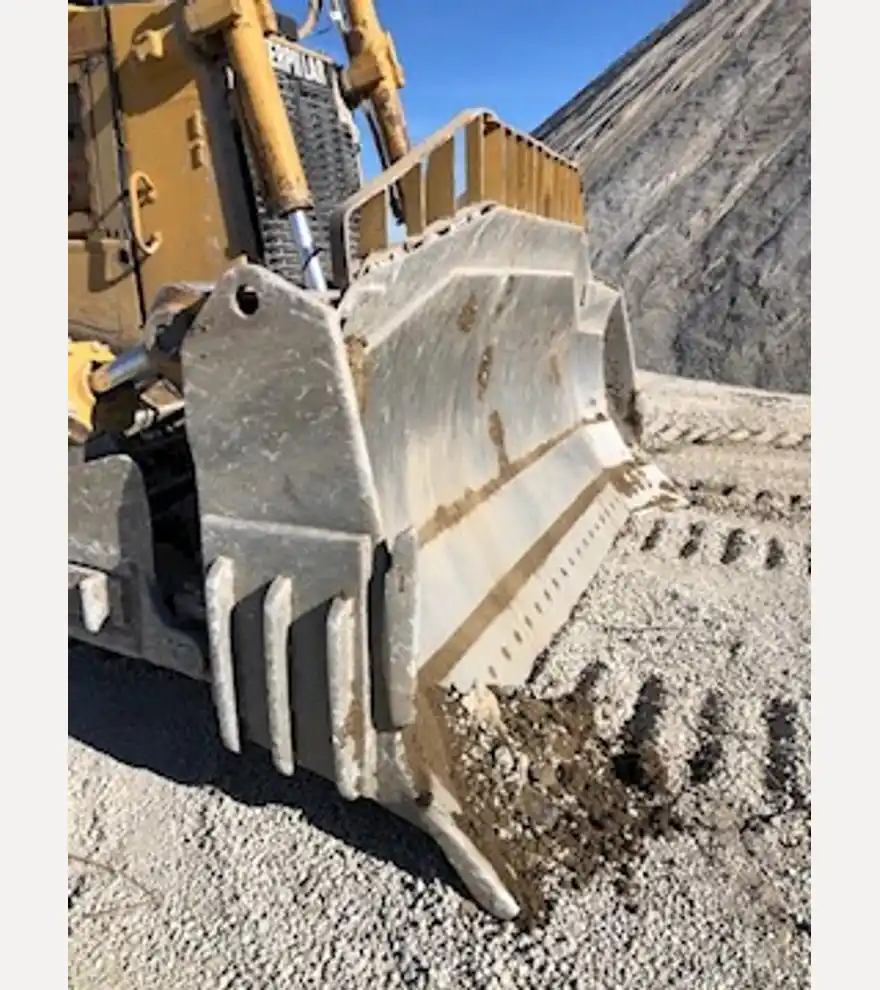 1998 Caterpillar D8R - Caterpillar Bulldozers - caterpillar-bulldozers-d8r-db202f0d-9.jpg