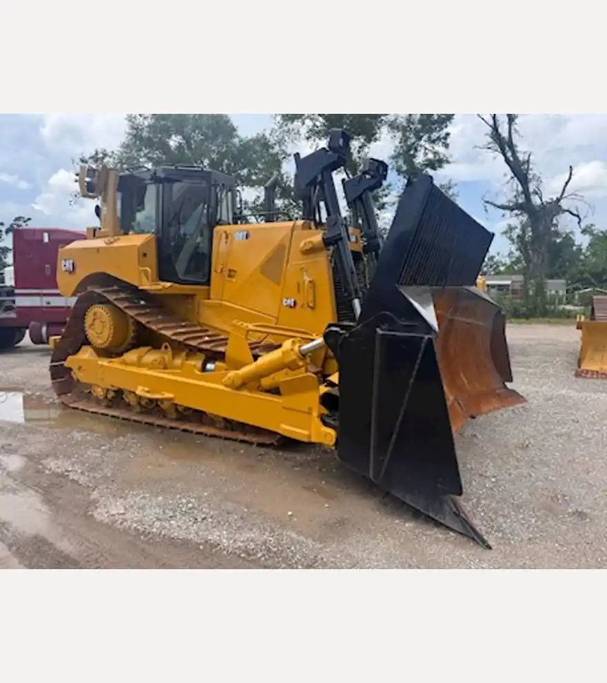 2020 Caterpillar D8T - Caterpillar Bulldozers - caterpillar-bulldozers-d8t-c35b10ac-1.jpeg