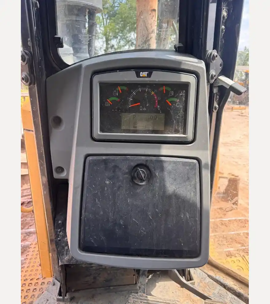 2020 Caterpillar D8T - Caterpillar Bulldozers - caterpillar-bulldozers-d8t-c35b10ac-19.jpeg