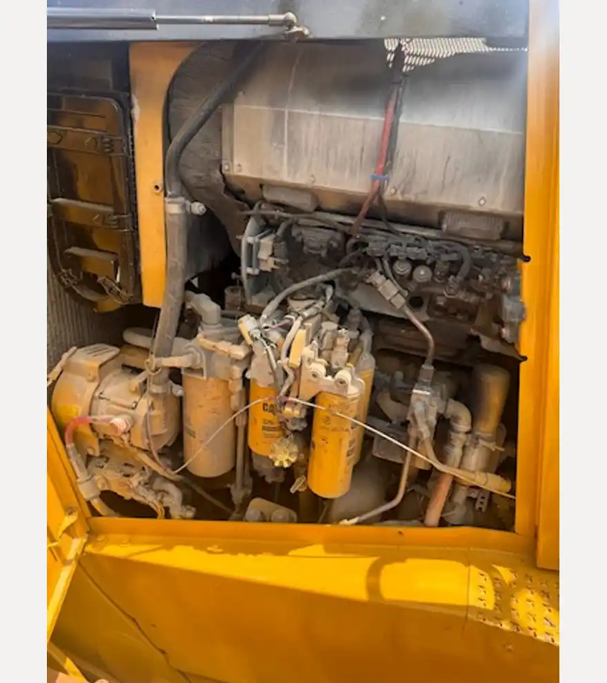 2020 Caterpillar D8T - Caterpillar Bulldozers - caterpillar-bulldozers-d8t-c35b10ac-6.jpeg