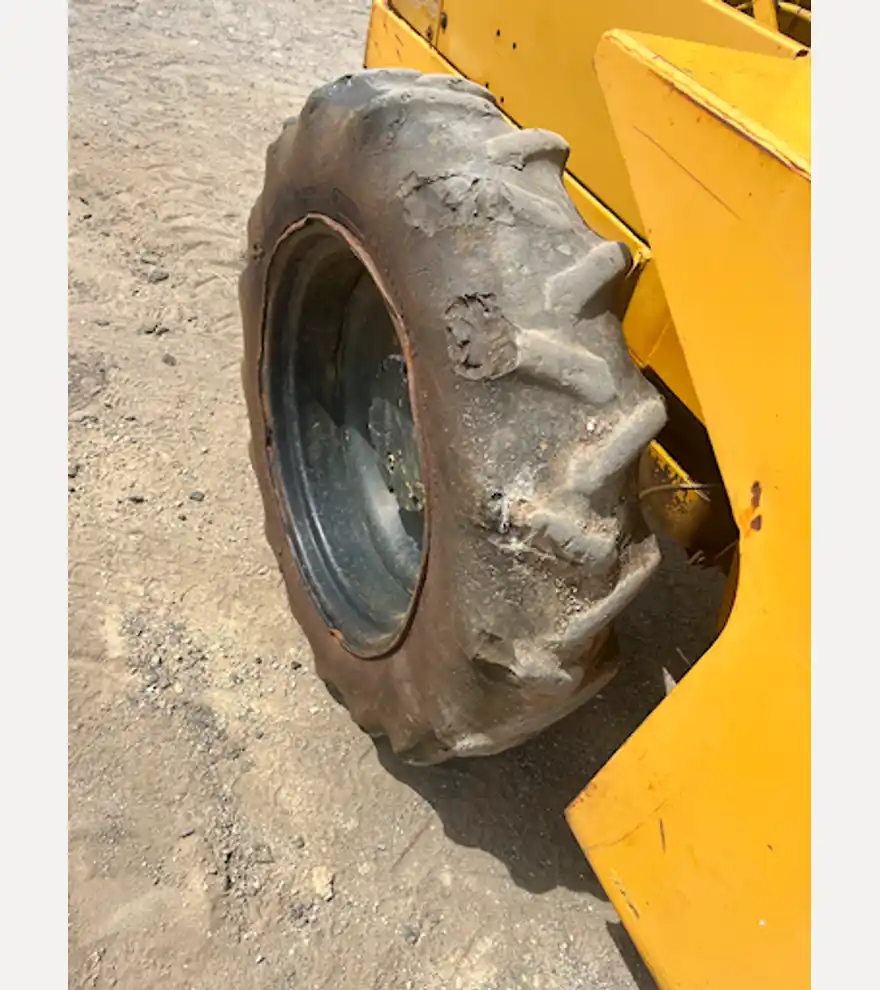 1987 Caterpillar CP-323 - Caterpillar Compactors - caterpillar-compactors-cp-323-1da45405-18.jpg