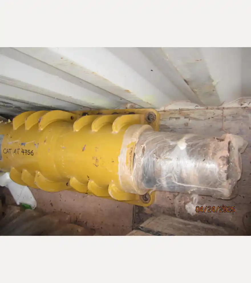  Caterpillar Suspension GP-Front 4T-4756, 335-6352 - Caterpillar Dump Trucks - caterpillar-dump-trucks-suspension-gp-front-4t-4756-335-6352-745abb6e-1.JPG