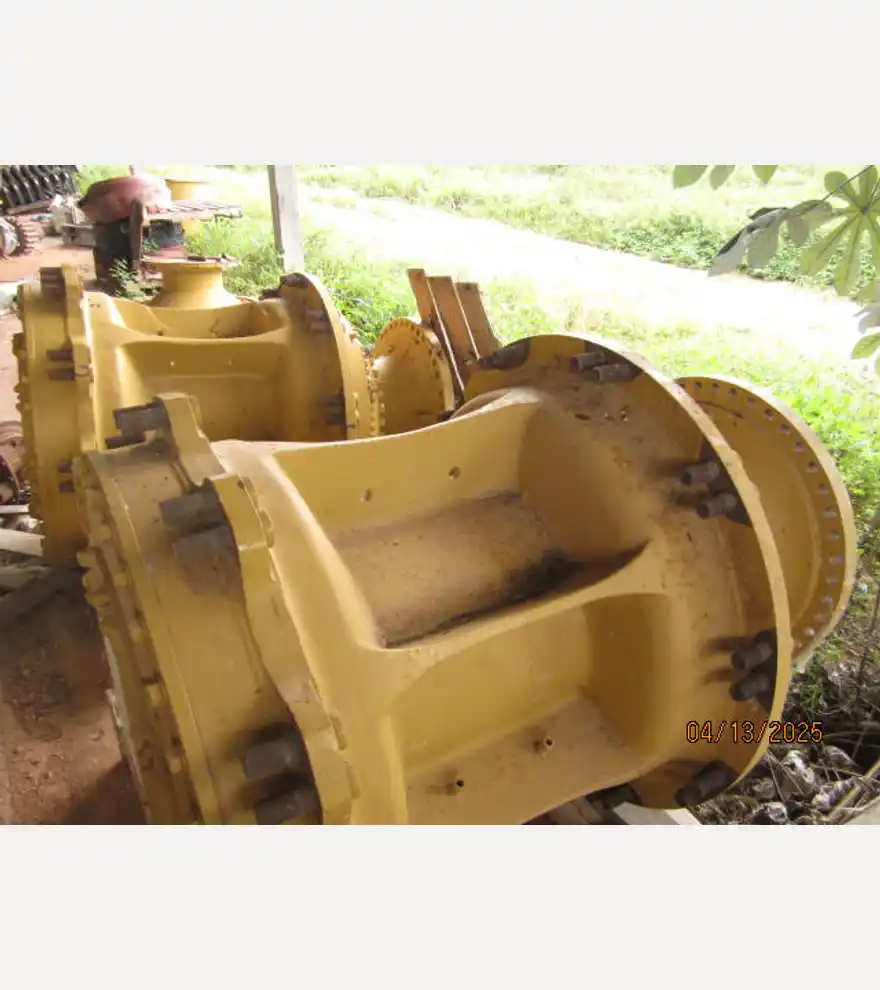  Caterpillar Wheel Group 125-6793 - Caterpillar Dump Trucks - caterpillar-dump-trucks-wheel-group-125-6793-321d8c79-4.JPG