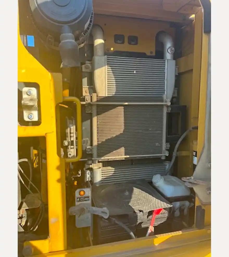 2019 Caterpillar 313FL - Caterpillar Excavators - caterpillar-excavators-313fl-4952d7ff-8.jpg