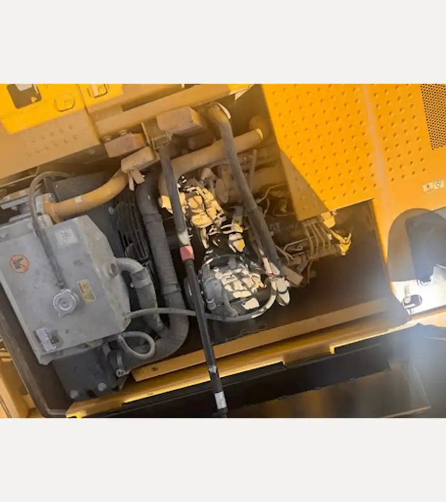 2019 Caterpillar 313FLGC - Caterpillar Excavators - caterpillar-excavators-313flgc-620364be-6.jpeg