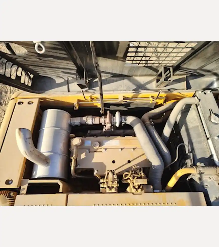  Caterpillar 320D - Caterpillar Excavators - caterpillar-excavators-320d-7cdab1e2-19.jpg