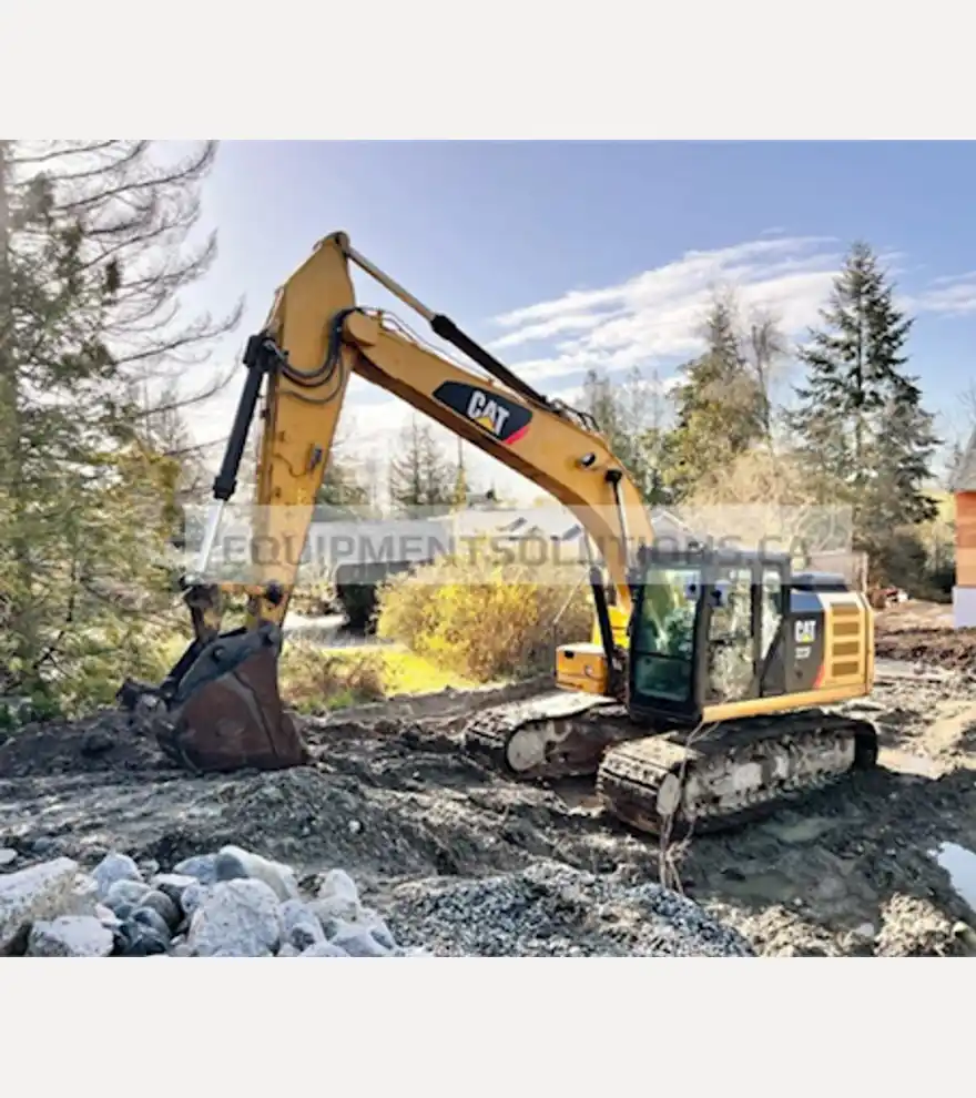 2017 Caterpillar 323FL - Caterpillar Excavators - caterpillar-excavators-323fl-7e626e53-1.png