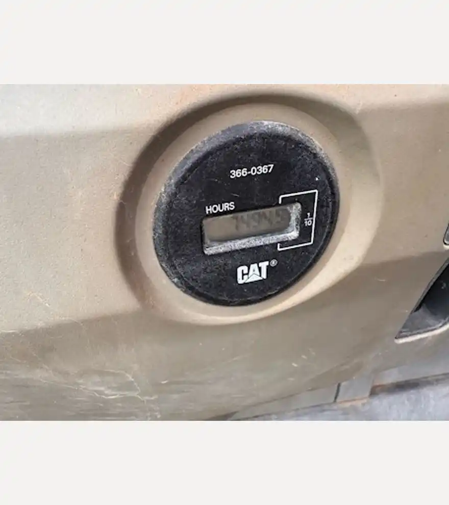 2013 Caterpillar 329EL - Caterpillar Excavators - caterpillar-excavators-329el-5a085893-18.jpg