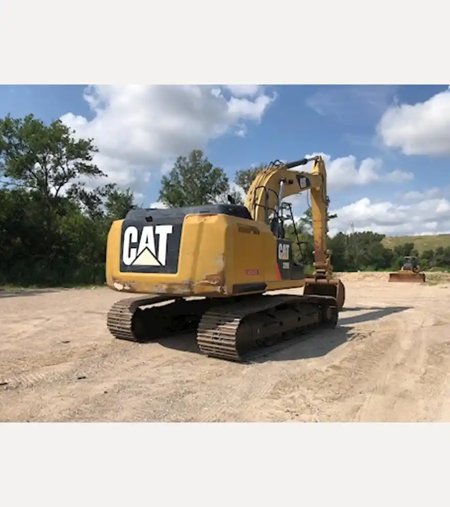 2012 Caterpillar 329EL - Caterpillar Excavators - caterpillar-excavators-329el-b88ed70c-5.jpeg