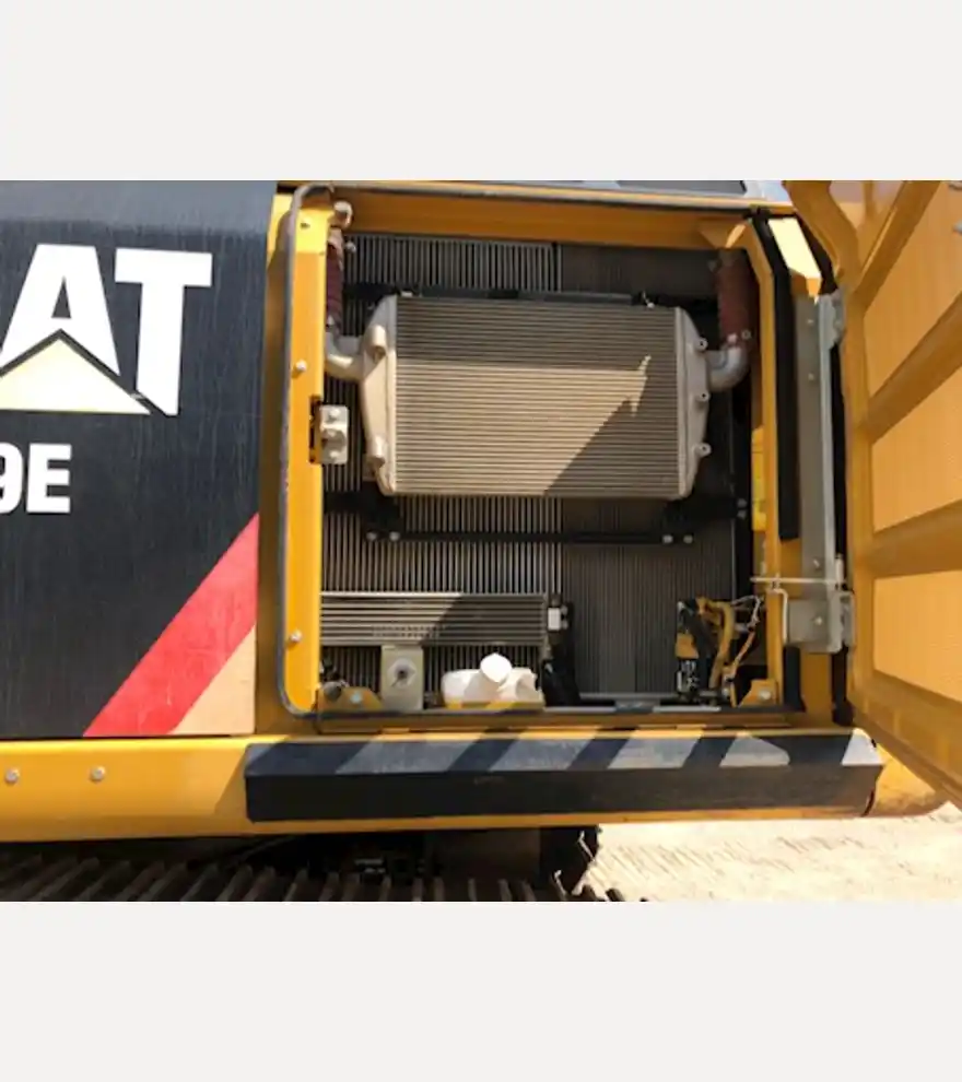 2012 Caterpillar 329EL - Caterpillar Excavators - caterpillar-excavators-329el-b88ed70c-8.jpeg