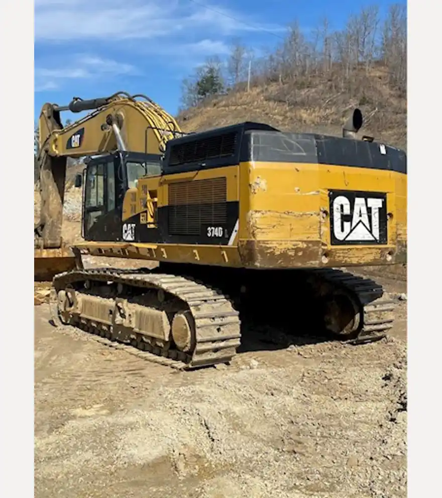 2011 Caterpillar 374DL - Caterpillar Excavators - caterpillar-excavators-374dl-0ab6740e-5.jpg