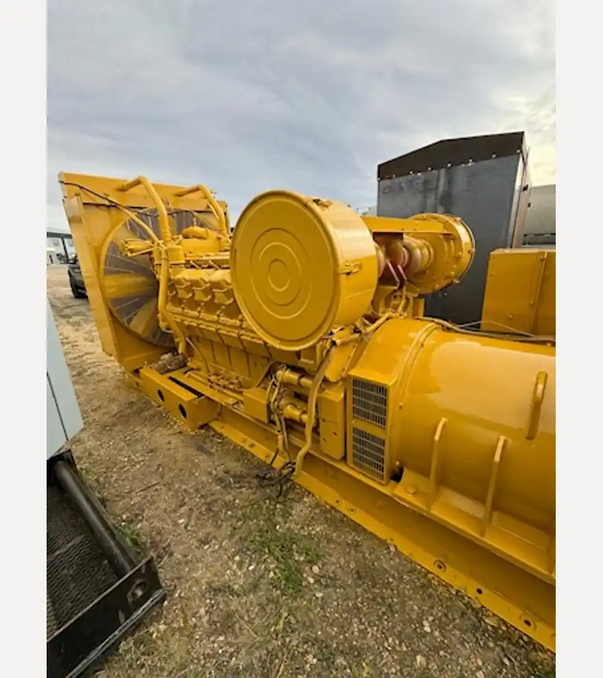  Caterpillar 940 KW Caterpillar 3512 Diesel Generator Set - Caterpillar Generators - caterpillar-generators-940-kw-caterpillar-3512-diesel-generator-set-0048549e-1.jpg