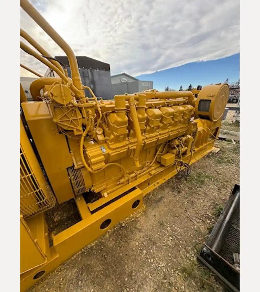  Caterpillar 940 KW Caterpillar 3512 Diesel Generator Set - Caterpillar Generators - caterpillar-generators-940-kw-caterpillar-3512-diesel-generator-set-0048549e-10.jpg
