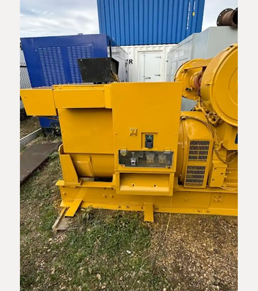  Caterpillar 940 KW Caterpillar 3512 Diesel Generator Set - Caterpillar Generators - caterpillar-generators-940-kw-caterpillar-3512-diesel-generator-set-0048549e-7.jpg