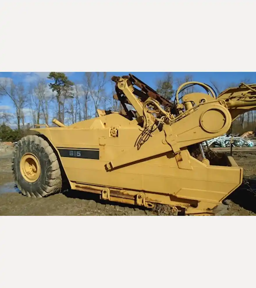 1987 Caterpillar 615 Motor Scraper - Caterpillar Graders & Scrapers - caterpillar-graders-scrapers-615-motor-scraper-4b072ce5-8.JPG