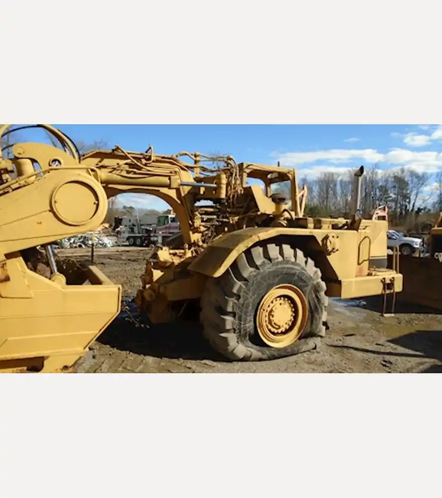 1987 Caterpillar 615 Motor Scraper - Caterpillar Graders & Scrapers - caterpillar-graders-scrapers-615-motor-scraper-4b072ce5-9.JPG