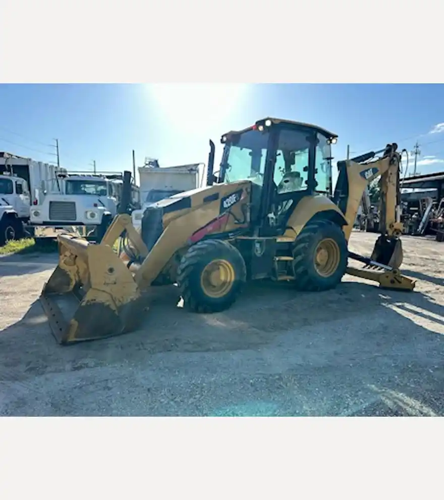 2016 Caterpillar 420F2 Backhoe (4x4) - Caterpillar Loader Backhoes - caterpillar-loader-backhoes-420f2-backhoe-4x4-fa1e7c45-1.jpg