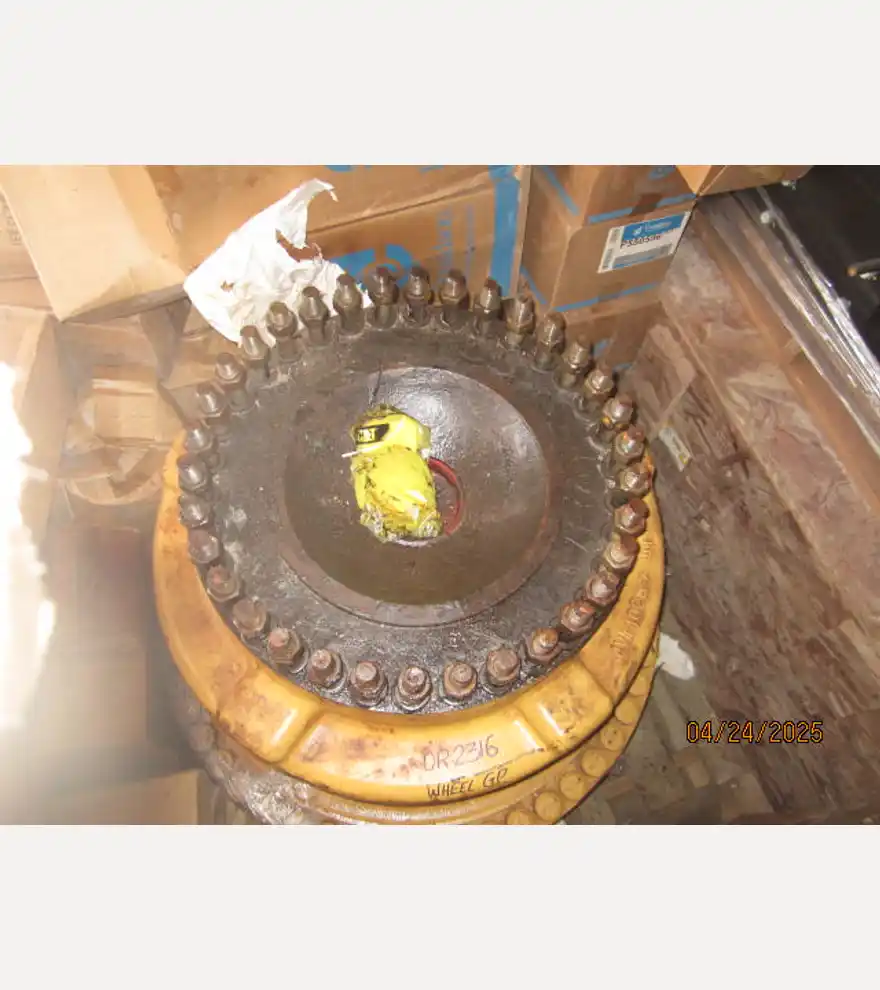  Caterpillar 0R2316 / 5V6324 Wheel GP Final Drive - Caterpillar Loaders - caterpillar-loaders-0r2316---5v6324-wheel-gp-final-drive-8f0db3ef-2.JPG