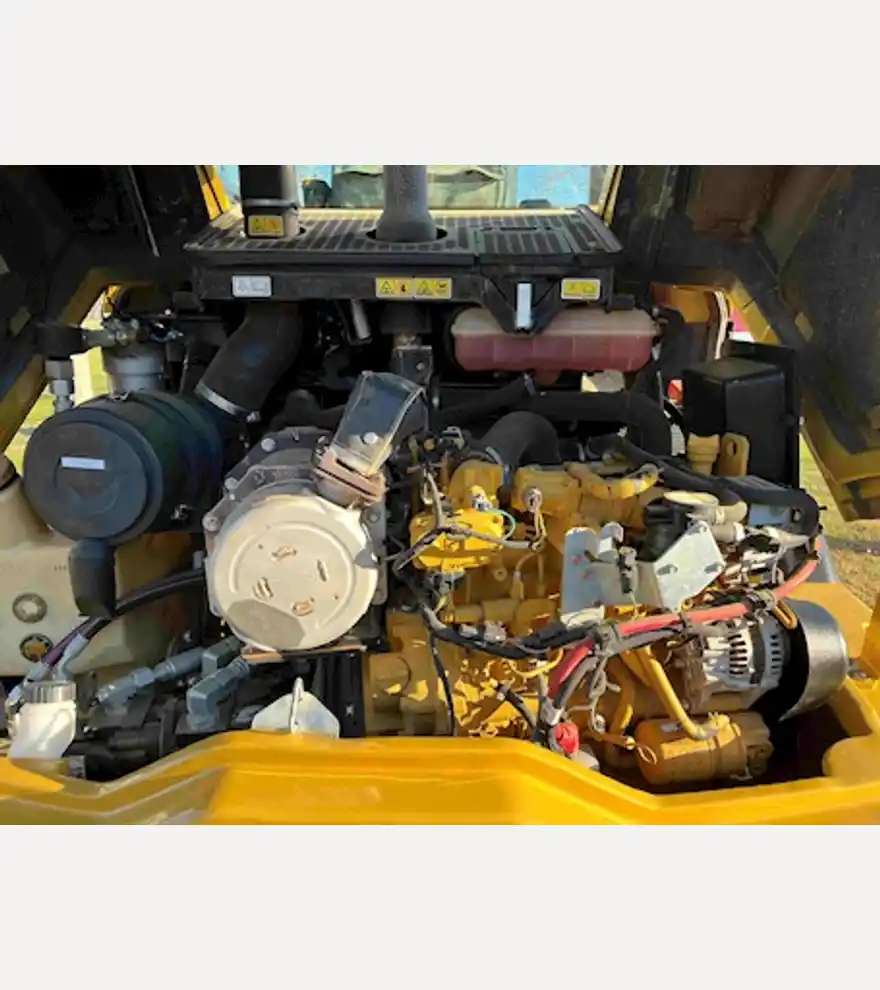 2017 Caterpillar 908M - Caterpillar Loaders - caterpillar-loaders-908m-07b79640-12.JPG