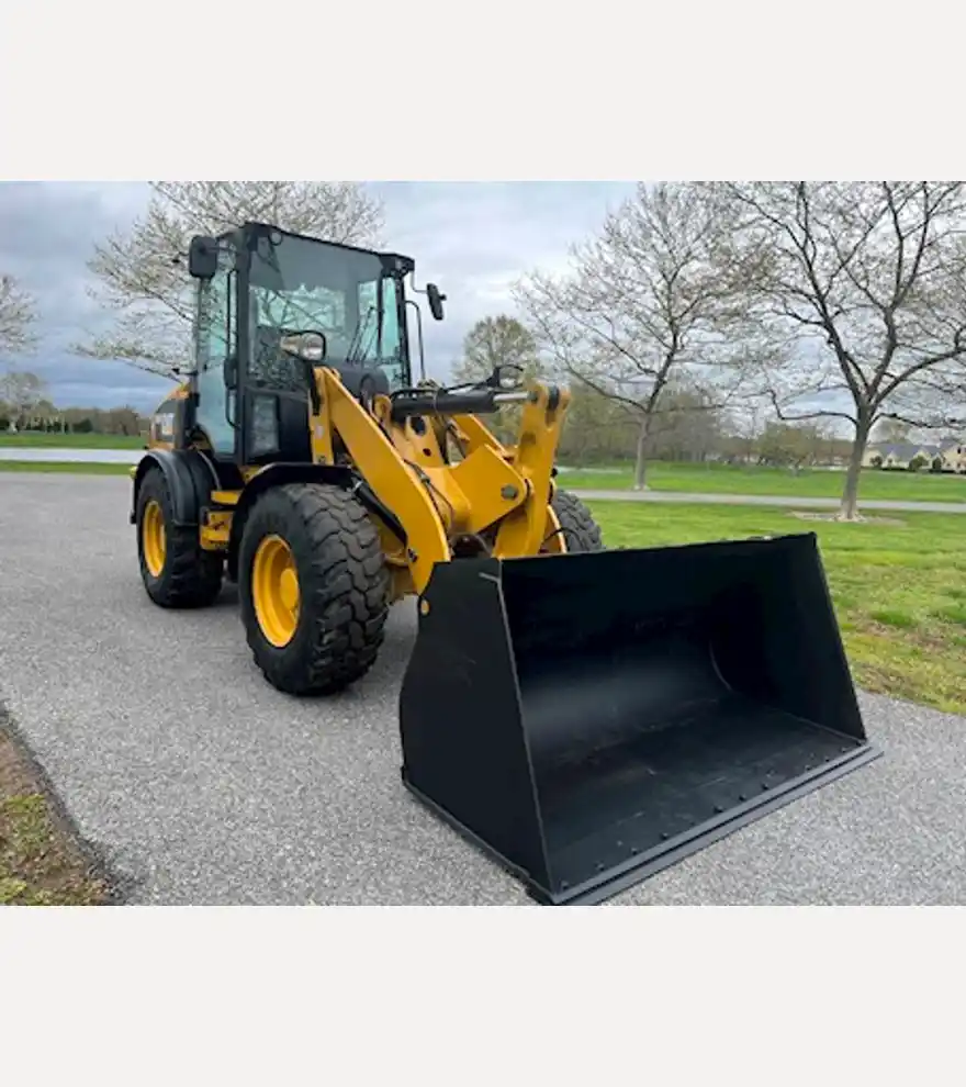 2019 Caterpillar 908M - Caterpillar Loaders - caterpillar-loaders-908m-9c5b772f-2.jpg