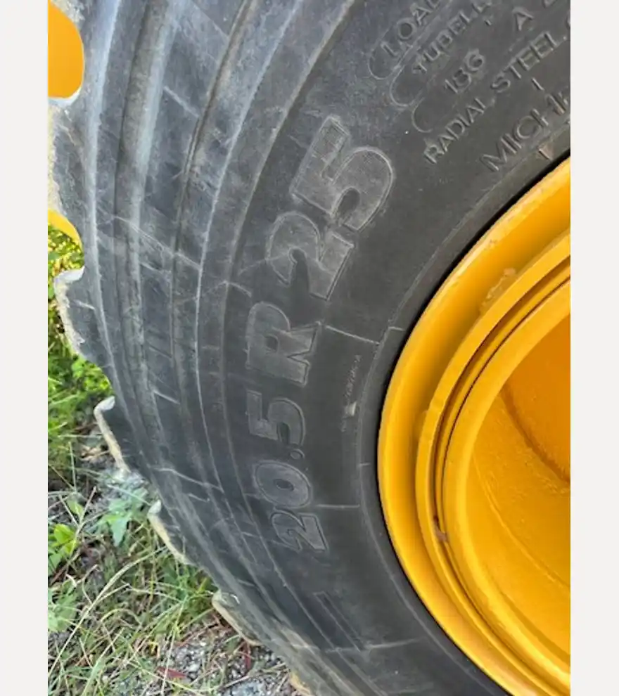 2004 Caterpillar 924G High Lift Wheel Loader - Caterpillar Loaders - caterpillar-loaders-924g-high-lift-wheel-loader-07c96244-4.jpg