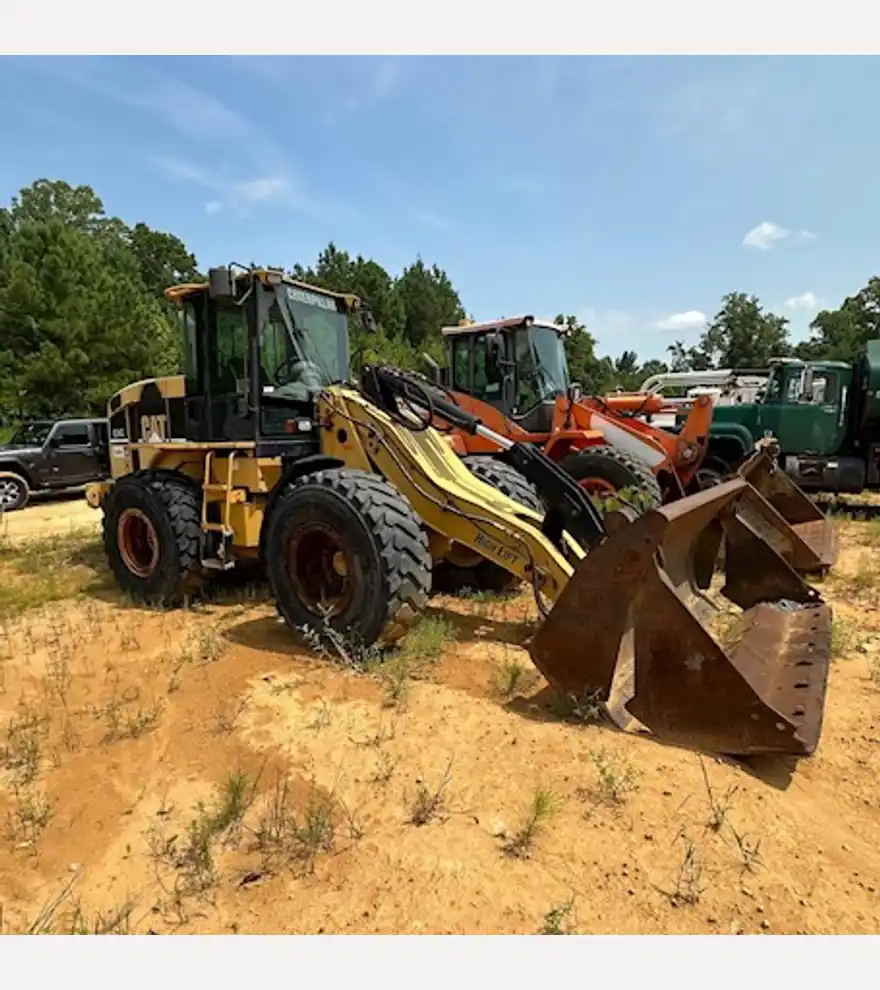 2004 Caterpillar 924G High Lift Wheel Loader - Caterpillar Loaders - caterpillar-loaders-924g-high-lift-wheel-loader-fdec93bf-1.jpg