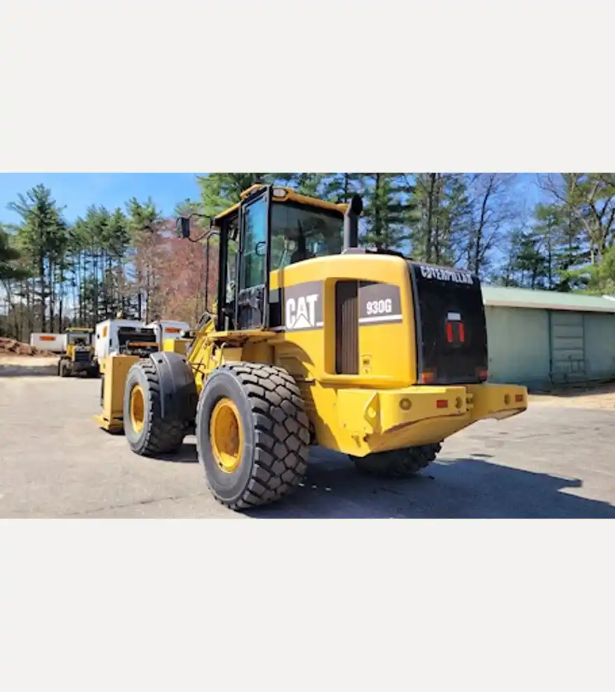 2005 Caterpillar 930G - Caterpillar Loaders - caterpillar-loaders-930g-1e2cb1cc-4.jpg