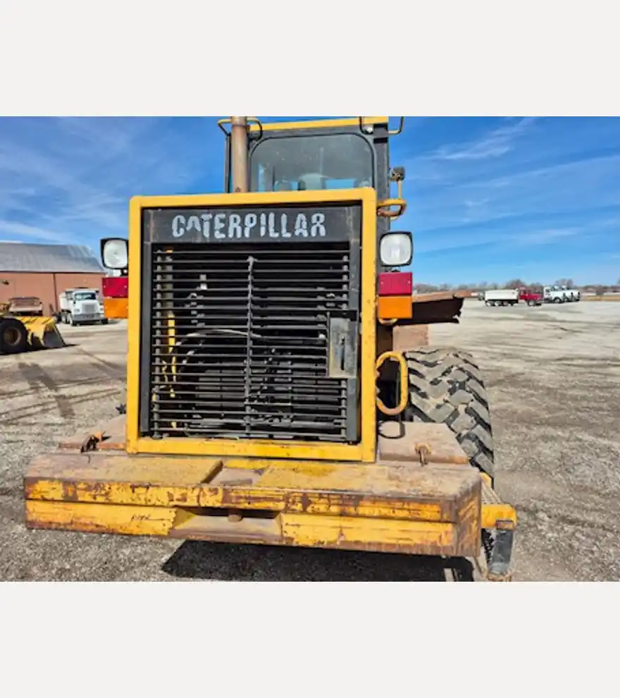 1995 Caterpillar 938F - Caterpillar Loaders - caterpillar-loaders-938f-1b56778e-6.jpg