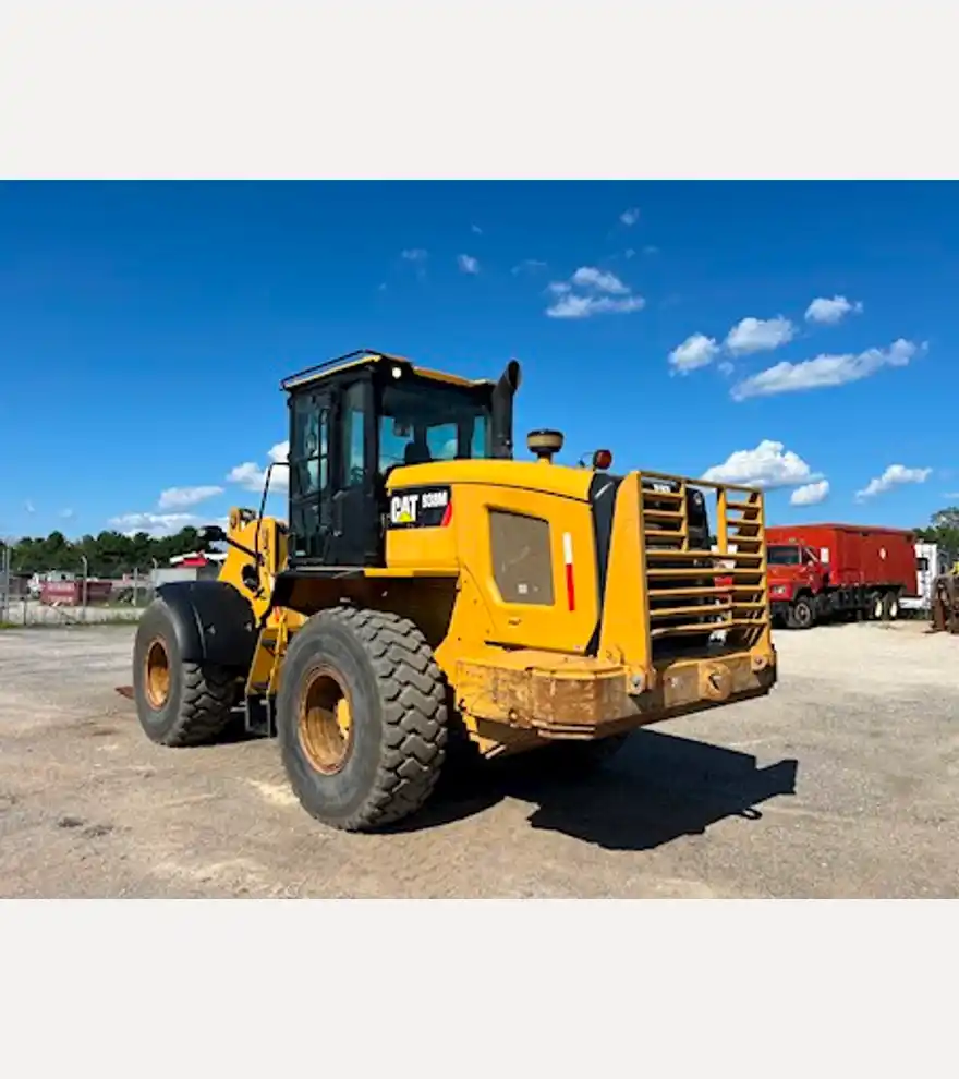 2016 Caterpillar 938M - Caterpillar Loaders - caterpillar-loaders-938m-a3782e2c-2.jpg