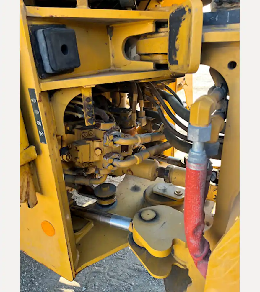 2016 Caterpillar 938M - Caterpillar Loaders - caterpillar-loaders-938m-a3782e2c-8.jpg