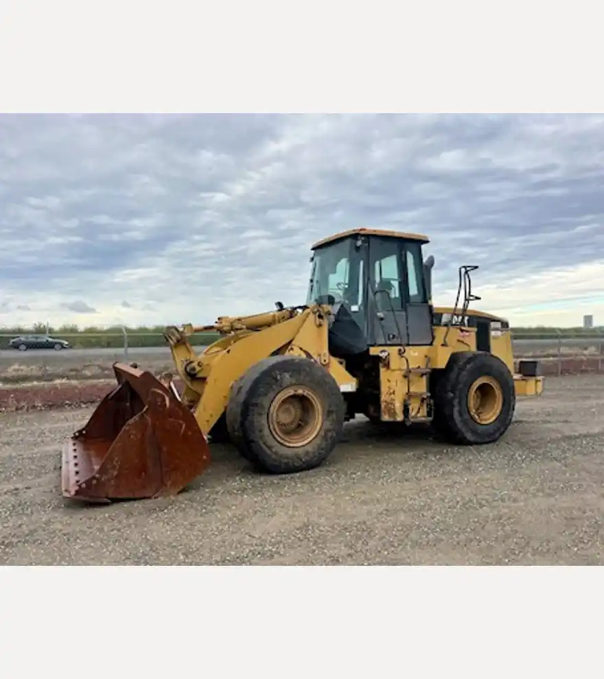 2004 Caterpillar 950 G - Caterpillar Loaders - caterpillar-loaders-950-g-0c3b8c0f-3.jpeg