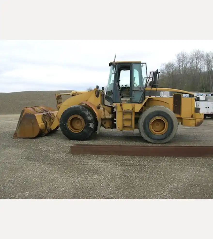 1999 Caterpillar 962G - Caterpillar Loaders - caterpillar-loaders-962g-bb62bb0b-1.JPG