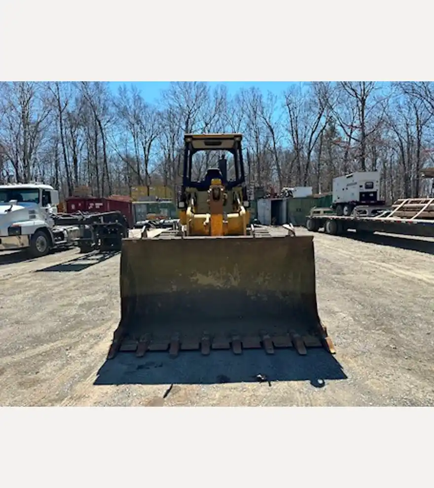 2001 Caterpillar 963C - Caterpillar Loaders - caterpillar-loaders-963c-73fe6b84-4.jpeg