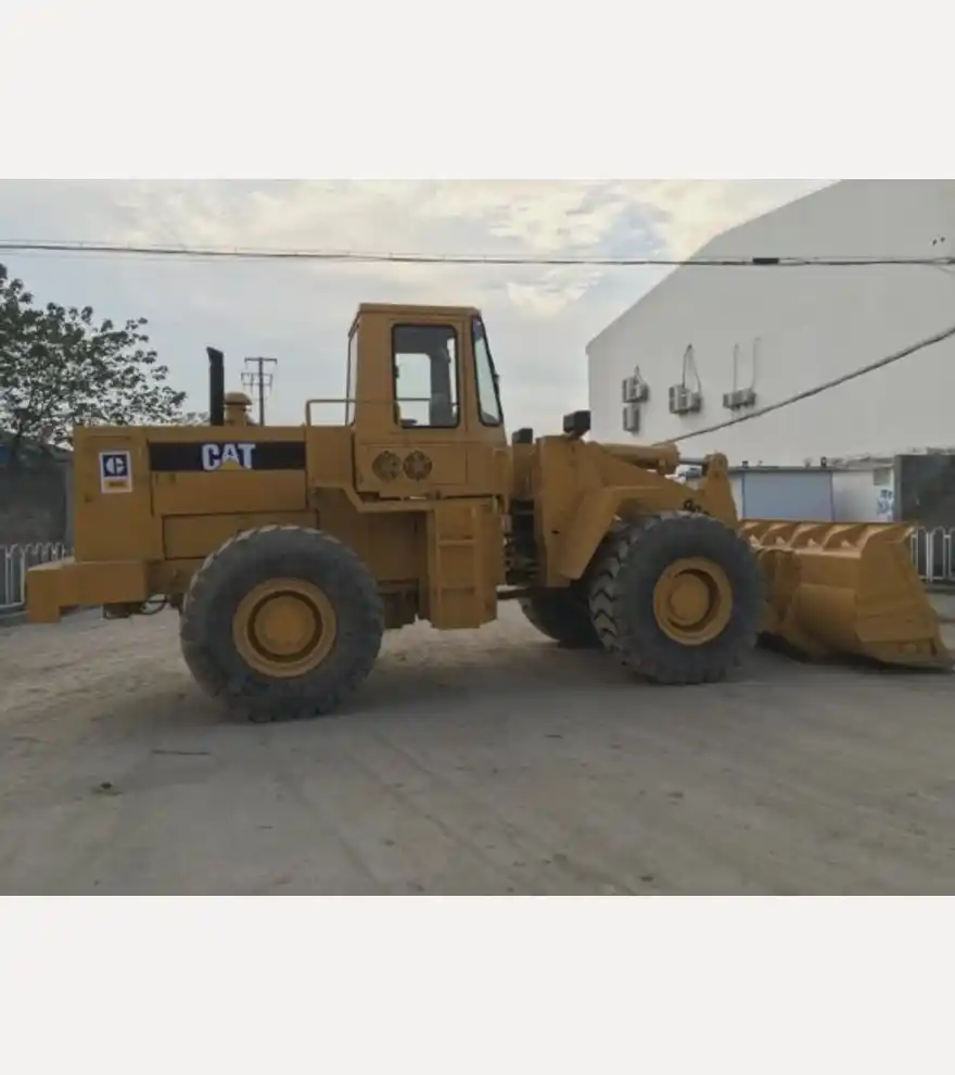 1985 Caterpillar 966 D - Caterpillar Loaders - caterpillar-loaders-966-d-658138ad-2.jpeg