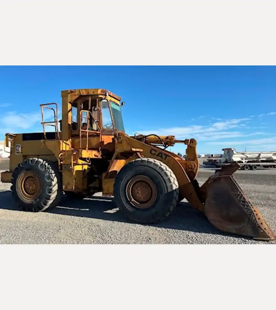 1985 Caterpillar 966D Wheel Loader - Caterpillar Loaders - caterpillar-loaders-966d-wheel-loader-b15bc60c-1.jpeg