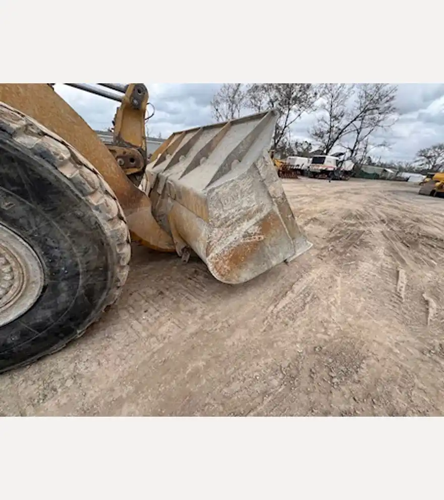 2006 Caterpillar 980H - Caterpillar Loaders - caterpillar-loaders-980h-a96ce71a-6.jpeg