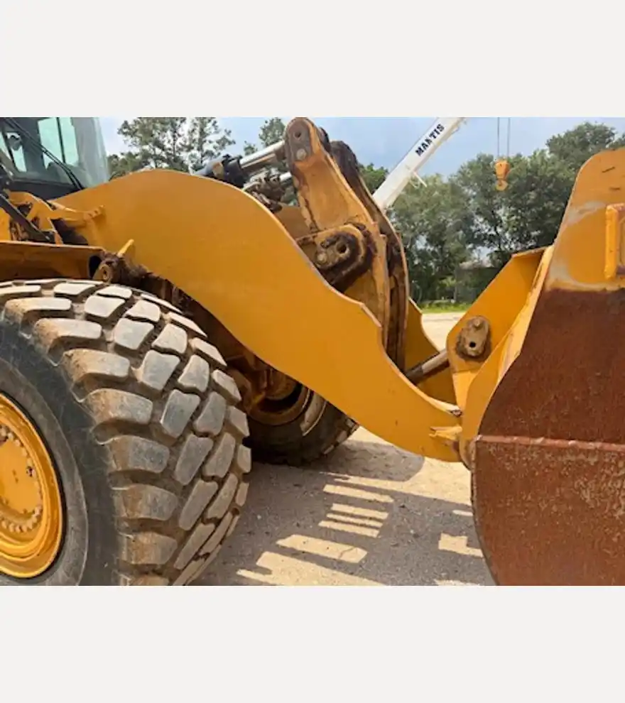 2013 Caterpillar 980K - Caterpillar Loaders - caterpillar-loaders-980k-5075967b-9.jpg