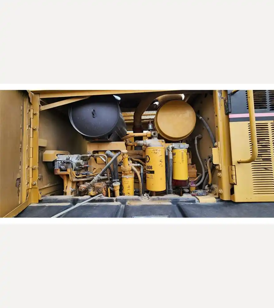 2006 Caterpillar 140H - Caterpillar Motor Grader - caterpillar-motor-grader-140h-0d2f9184-5.jpg