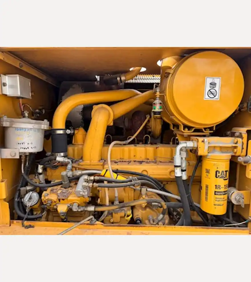 2002 Caterpillar 140H - Caterpillar Motor Grader - caterpillar-motor-grader-140h-b1214440-11.jpeg