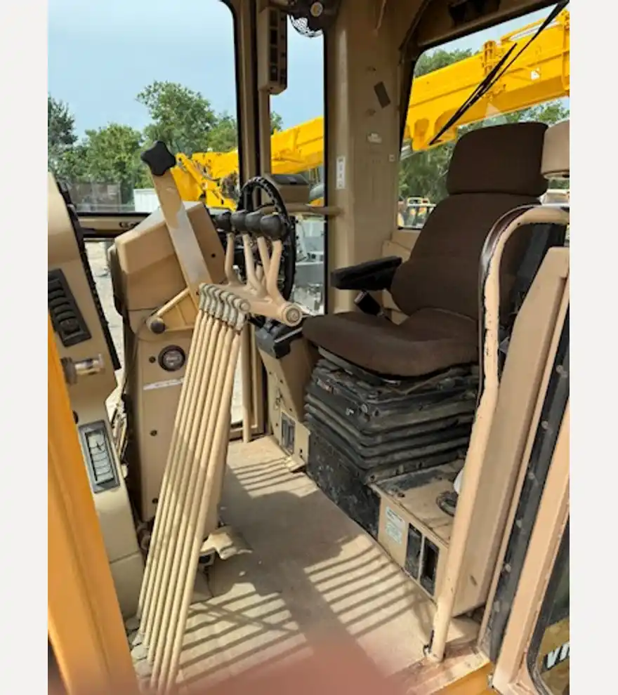 2002 Caterpillar 140H - Caterpillar Motor Grader - caterpillar-motor-grader-140h-b1214440-18.jpeg