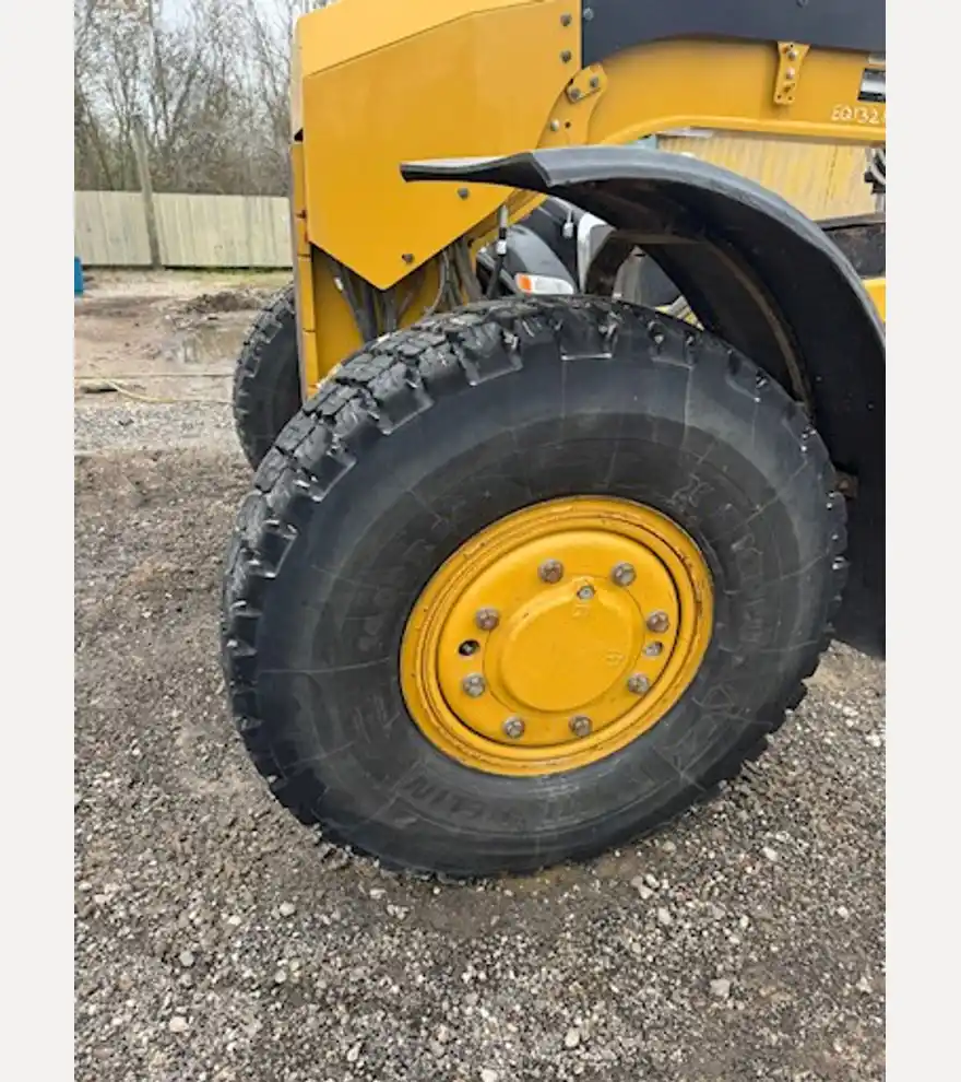 2012 Caterpillar 140M2 AWD - Caterpillar Motor Grader - caterpillar-motor-grader-140m2-awd-b07c814f-11.jpeg